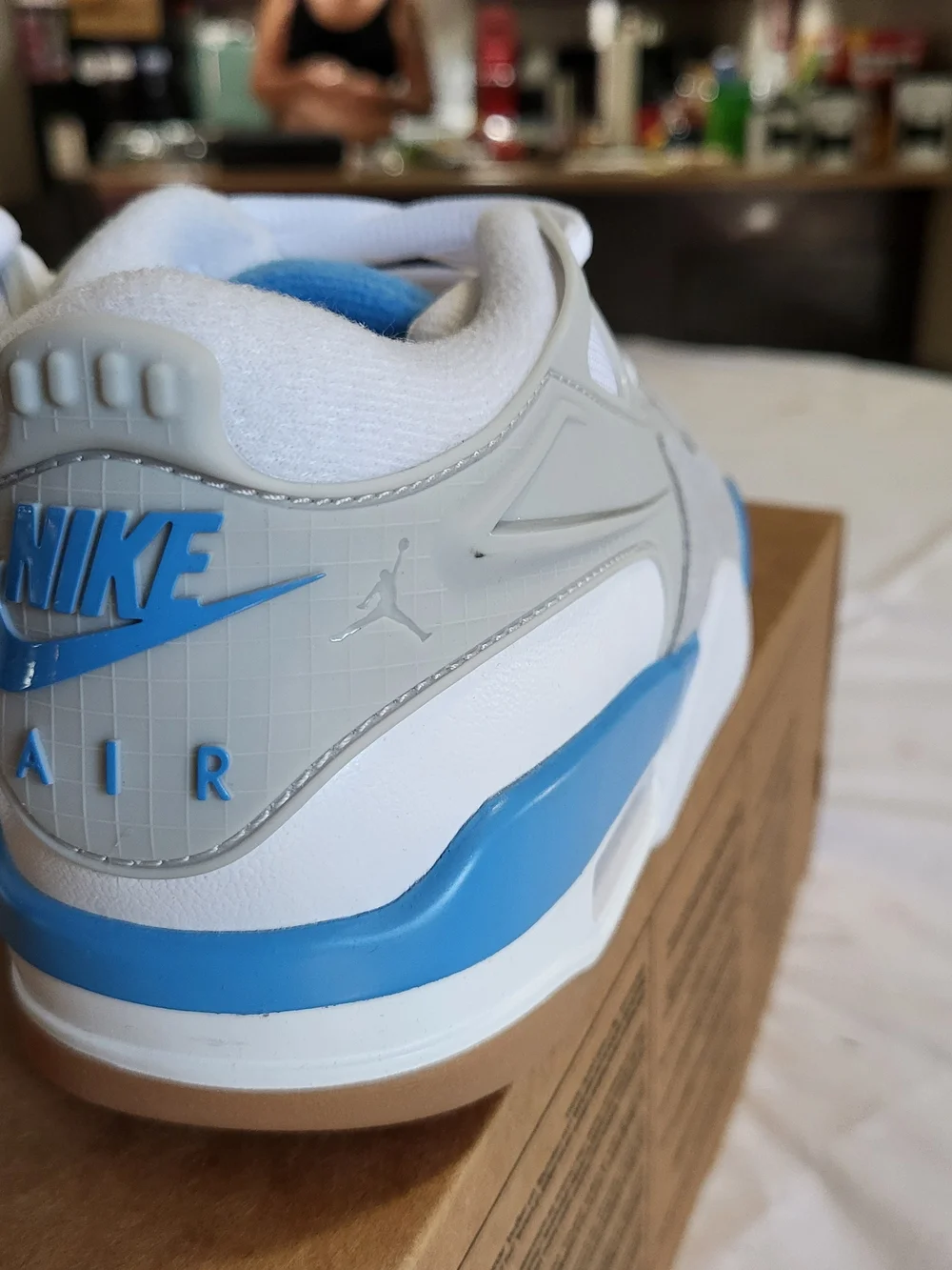 *NEW* Nike Air Jordan 4 RM White/Blue Size 5Y Women's 6.5